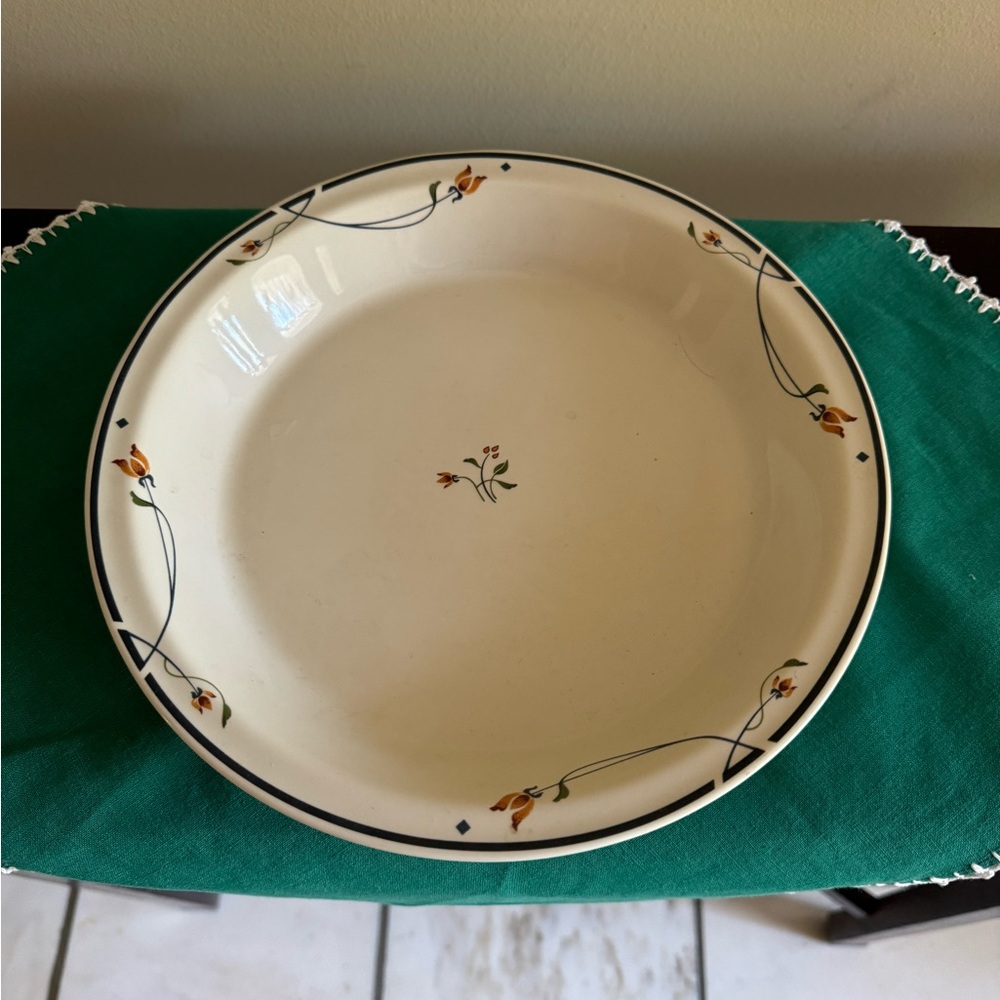Gorham Ariana 10” Pie Plate